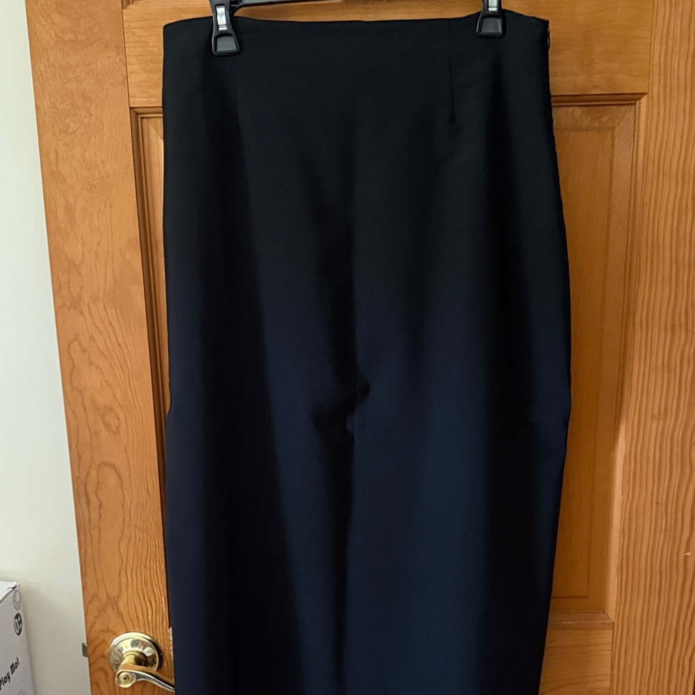 Clio Classic Black Skirt